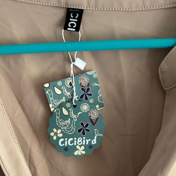 New tan boxy drawstring timeless blouse 2X - Picture 3 of 5